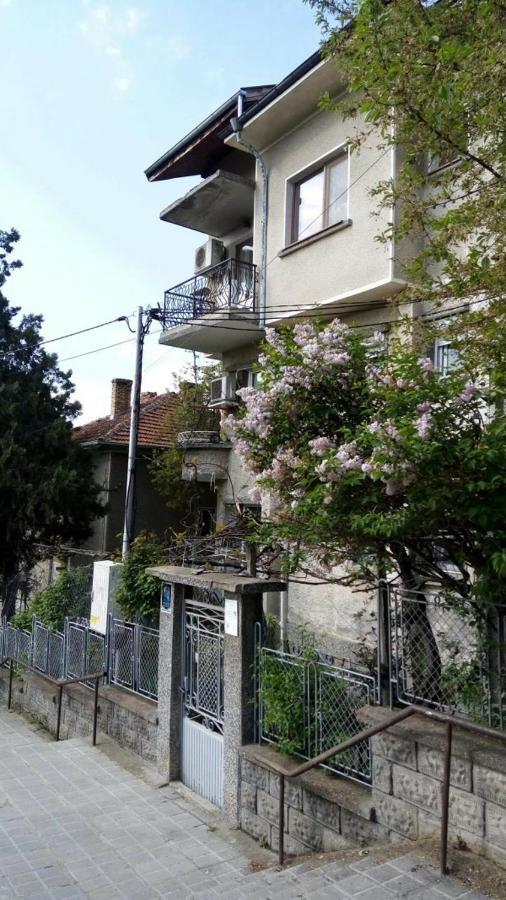 Belivanovi B&B House 大特尔诺沃 外观 照片
